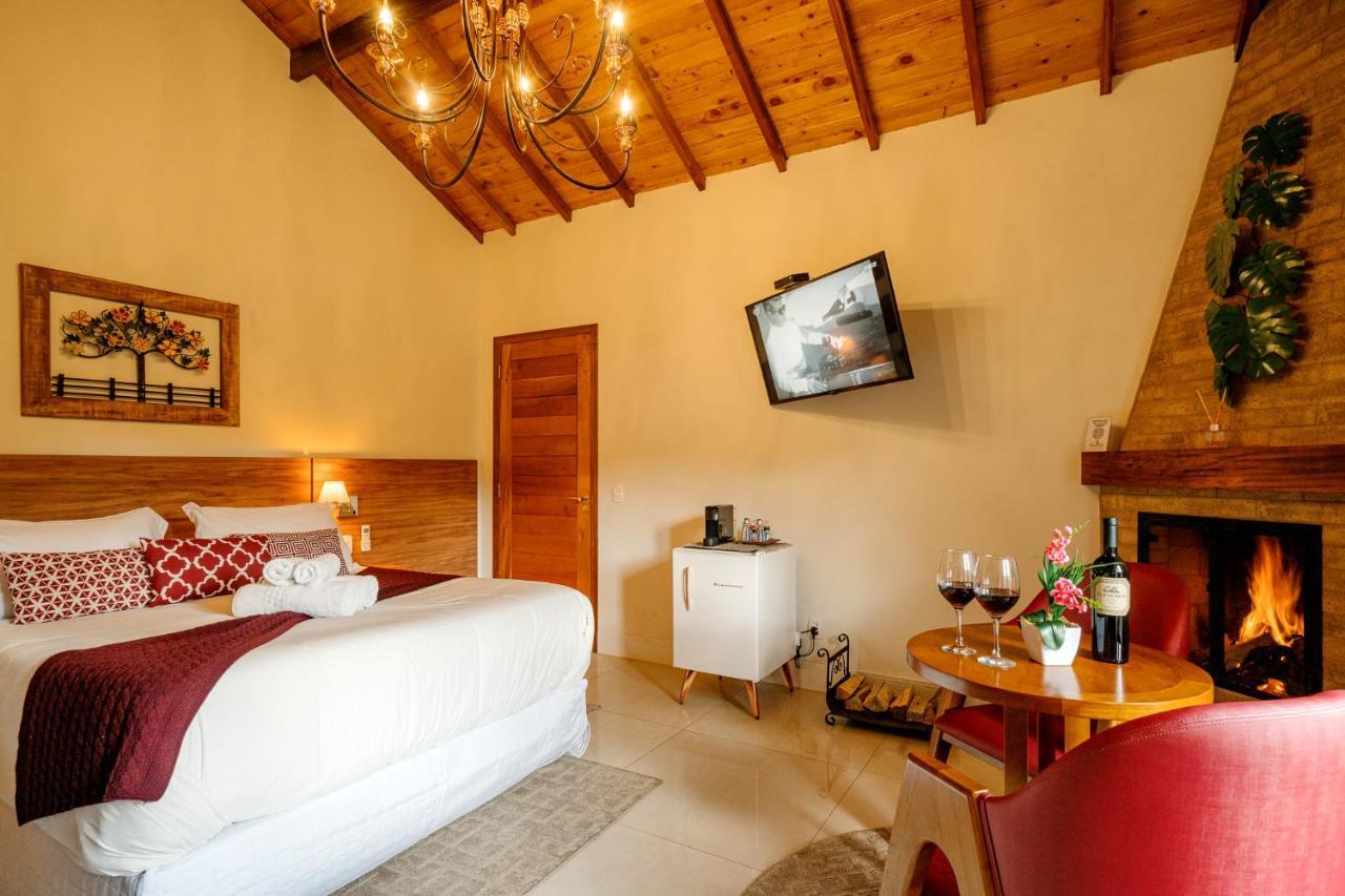 Pousada Valle Das Flores Monte Verde Экстерьер фото