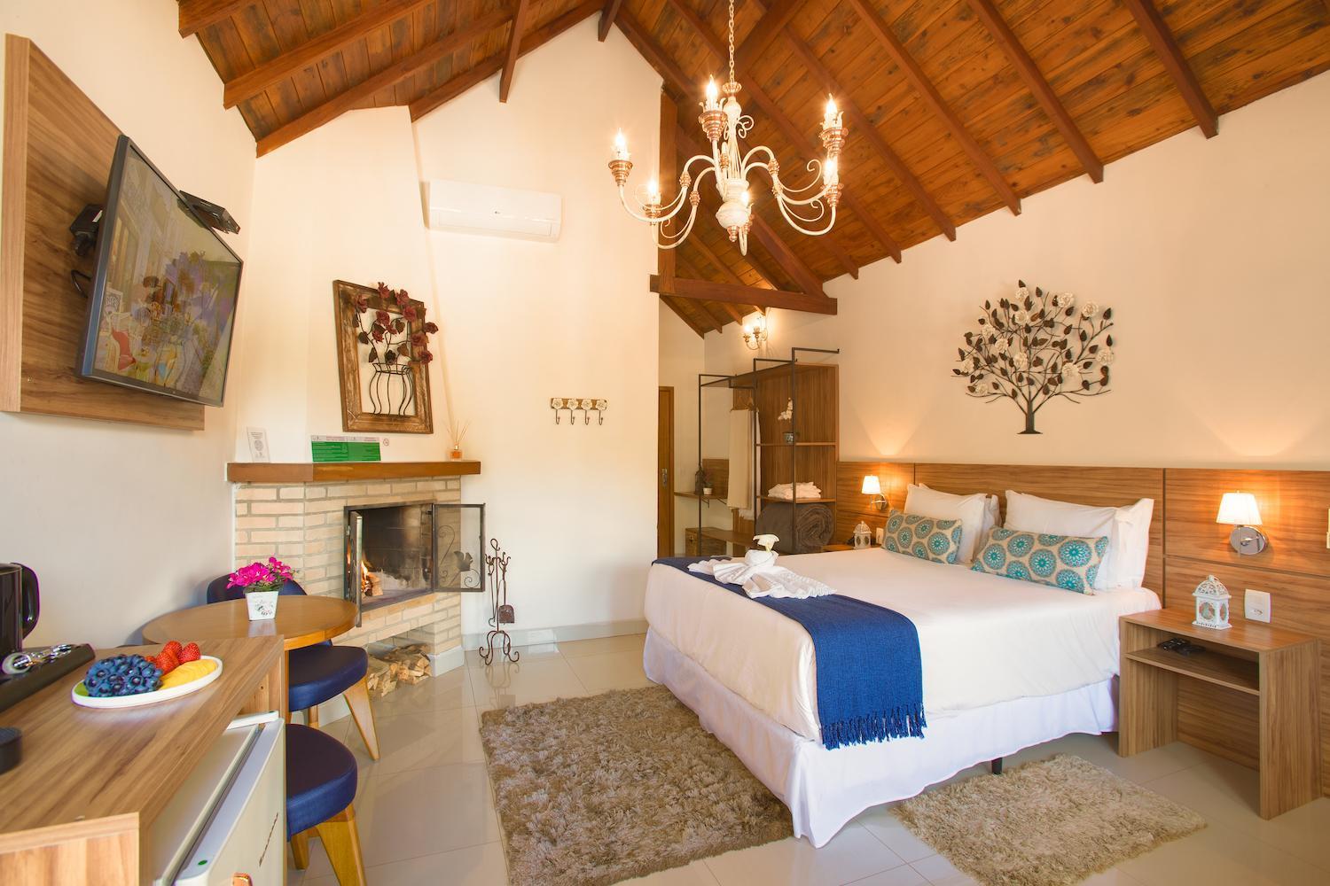 Pousada Valle Das Flores Monte Verde Экстерьер фото